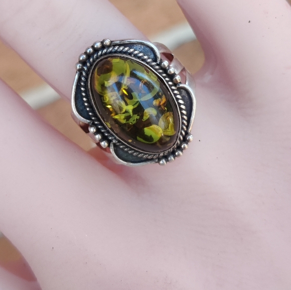 Vintage Sterling Amber Ring - Picture 5 of 7